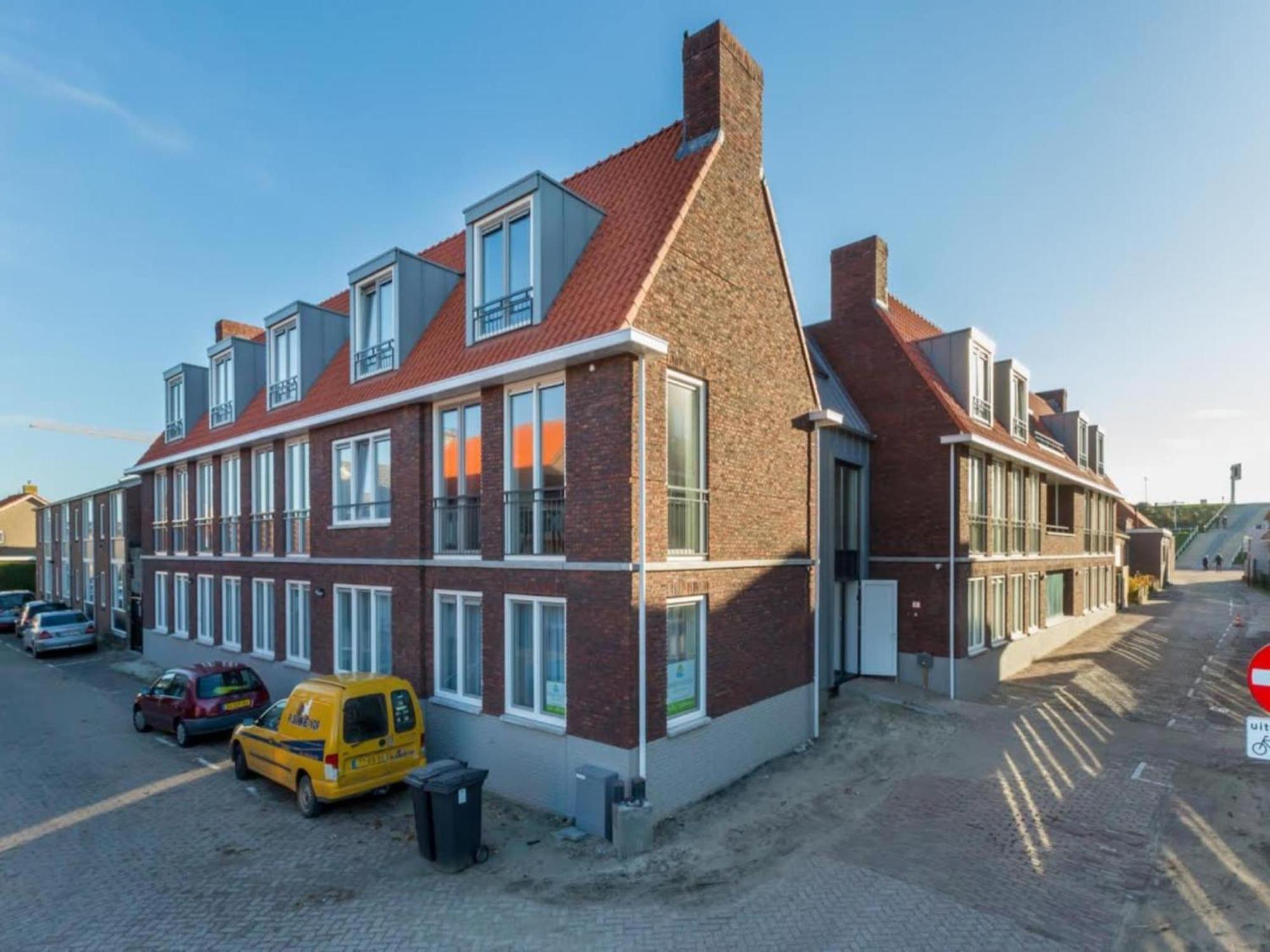 Luxurious Studio For 2 People A 1 Minute Walk From The Beach Of Zoutelande Exterior foto